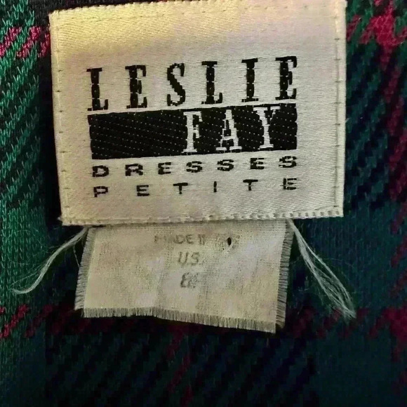 Vintage Leslie Fay Plaid Suit Blazer With Jeweled Buttons Size 8P - Picture 5 of 6
